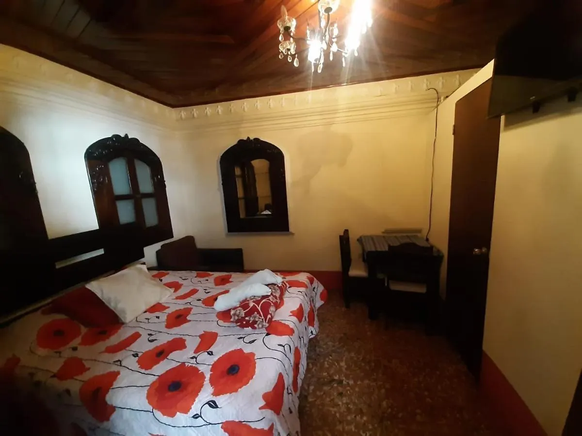 Hotel Casa El Calvario Antigua 0*,
